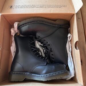 Dr Martens Air Wair size 6